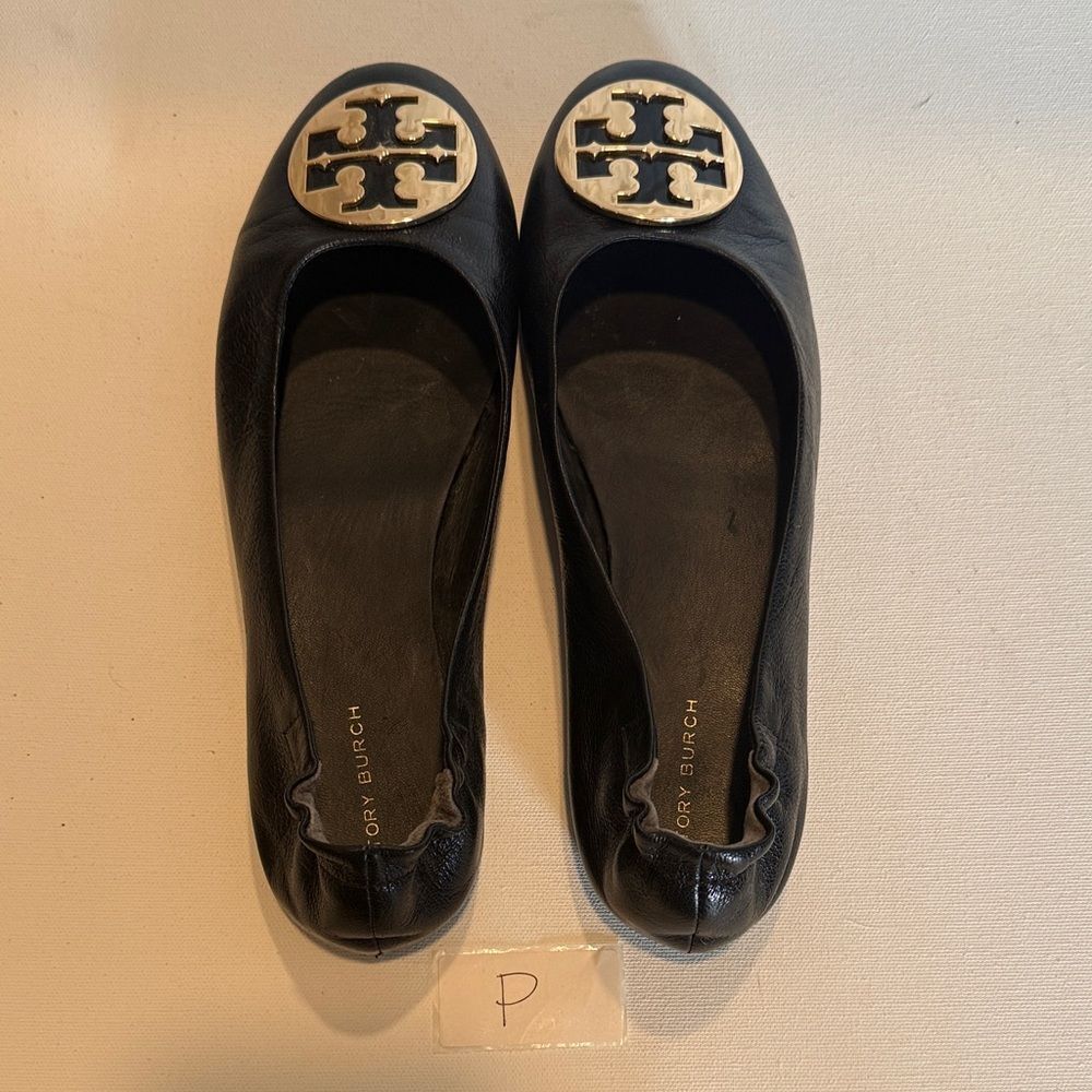 Tory Burch Black Leather Ballet Flats with Gold Logo Medallion - Picture 3 of 4